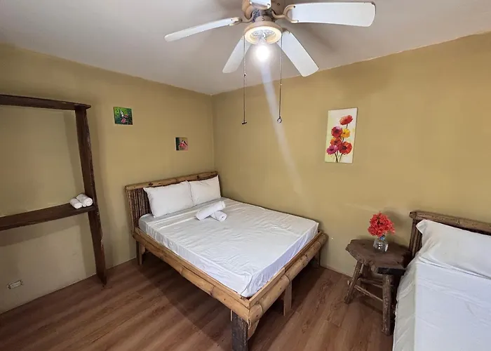 Hotel Tyler's Place 3*