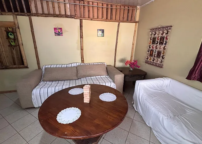 Tyler's Place 3*