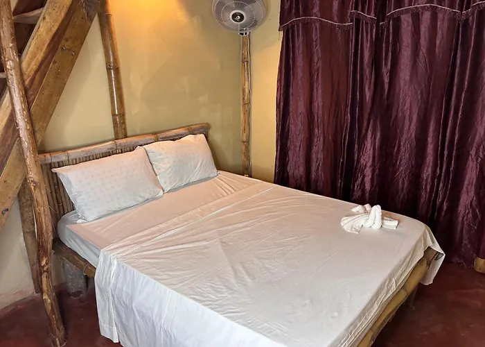 Hotel Tyler's Place 3*