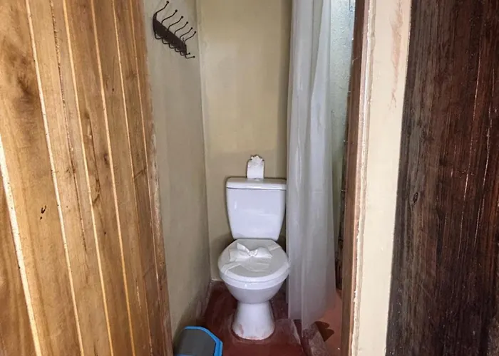 Tyler's Place 3*