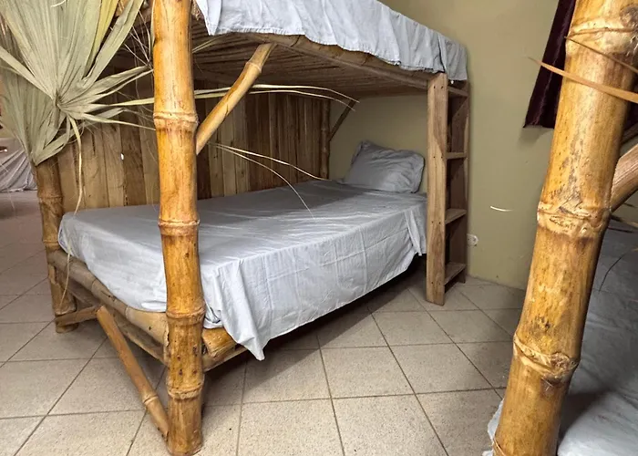 Tyler's Place Hotel